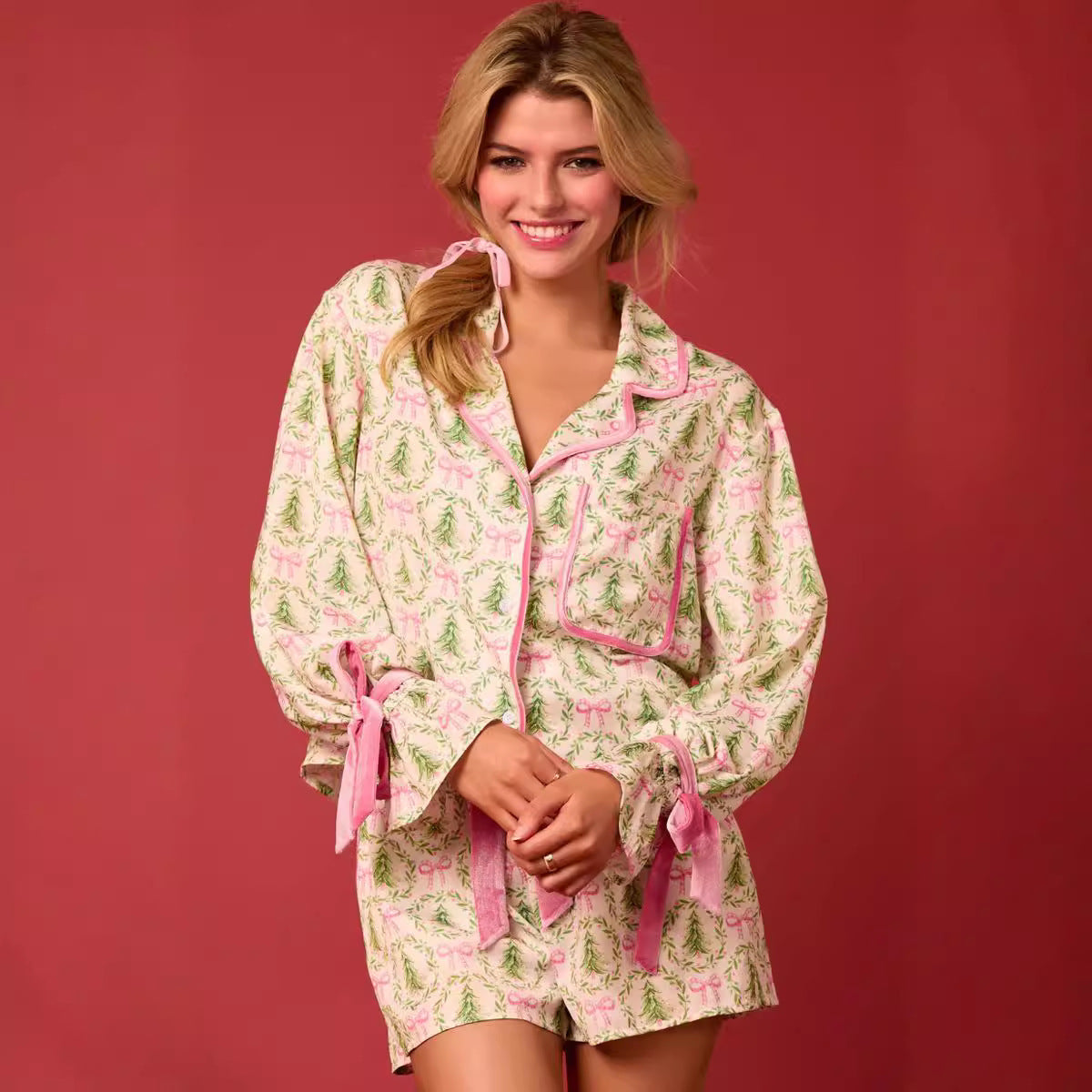 Women's Long Sleeve and Shorts Silky Christmas Pajamas