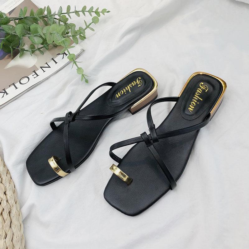 Golden Toe Slip-on-Sandalen