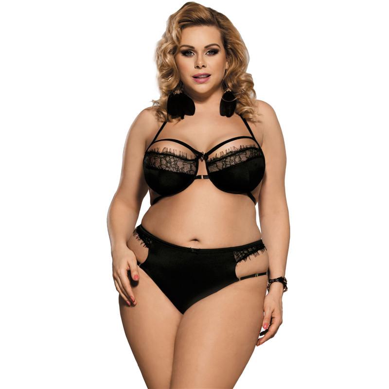 Set di ritagli di reggiseno e mutandine taglie forti