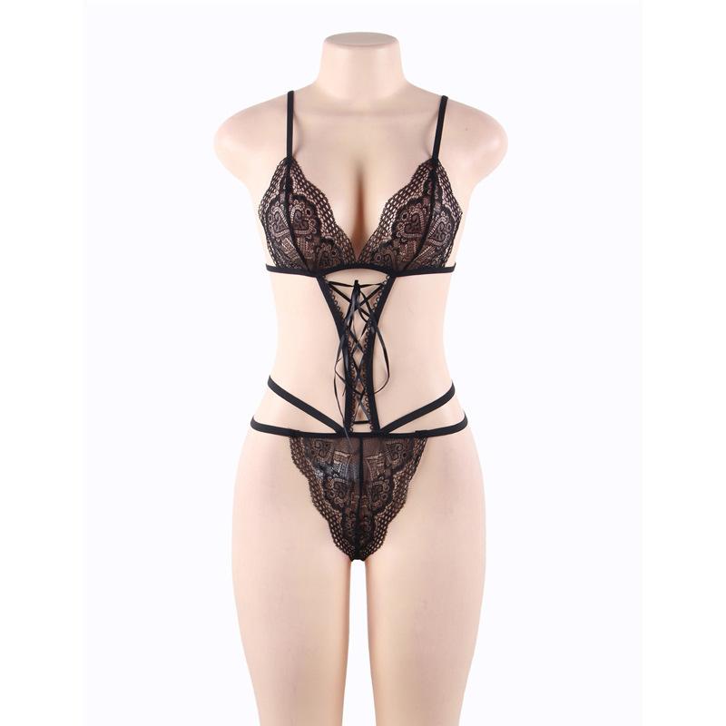 Plus size bra & panty uit één stuk