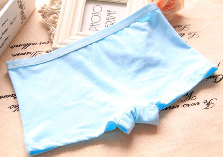 Tidak ada pertunjukan peregangan panty boyshort